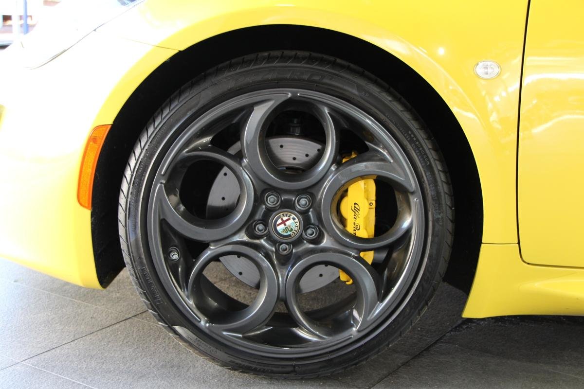 Alfa Romeo 4C - Photo 8