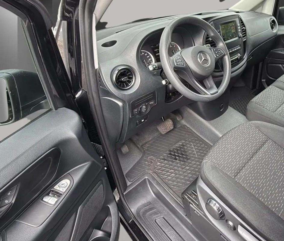 Mercedes Vito - Photo 11