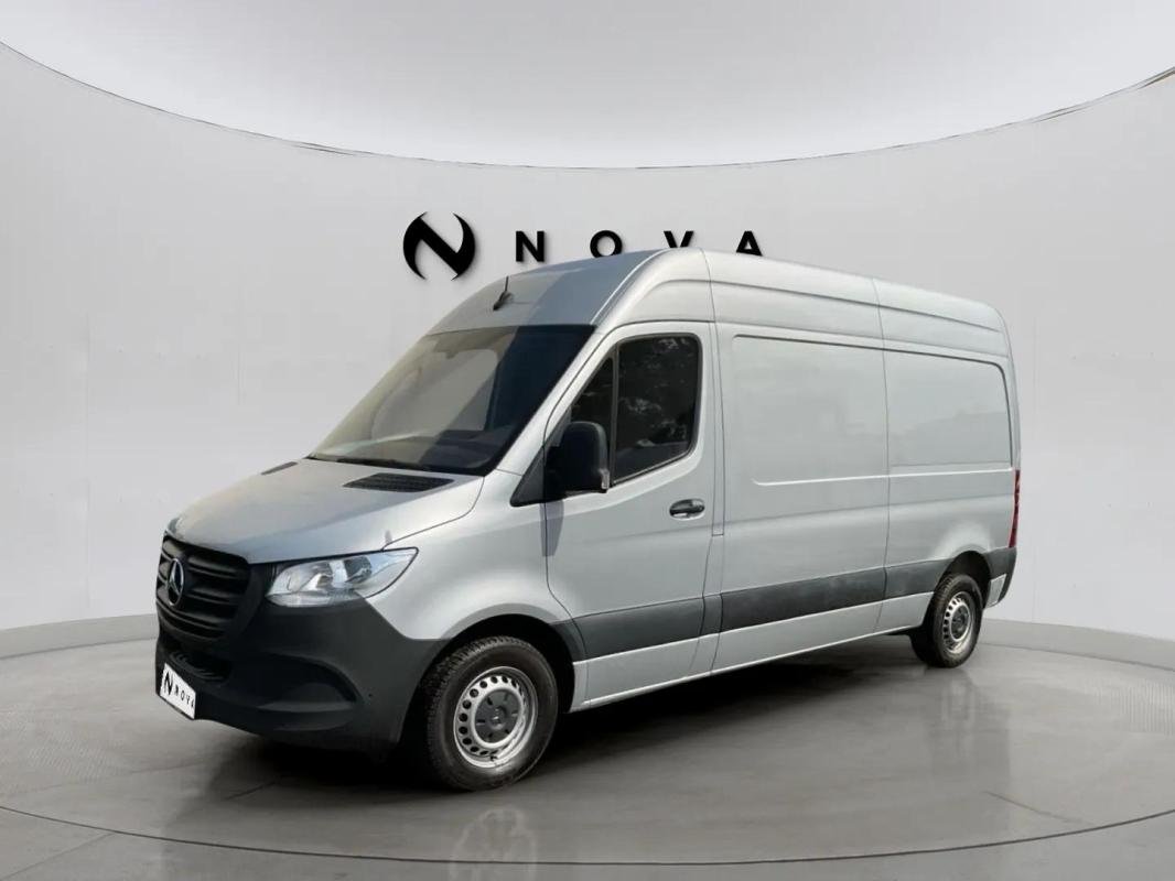 Mercedes Sprinter - Photo 1