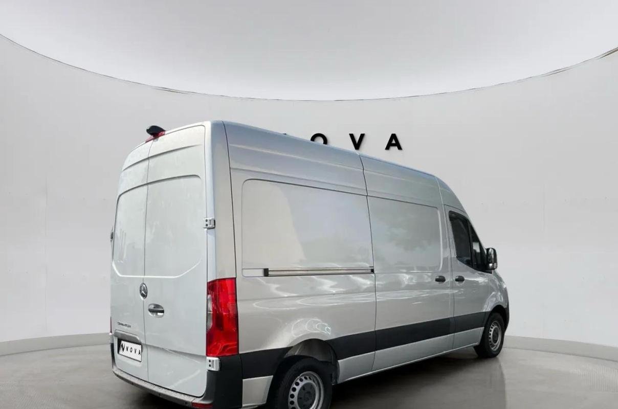 Mercedes Sprinter - Photo 4