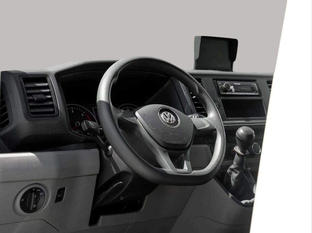 Volkswagen Crafter - Photo 8