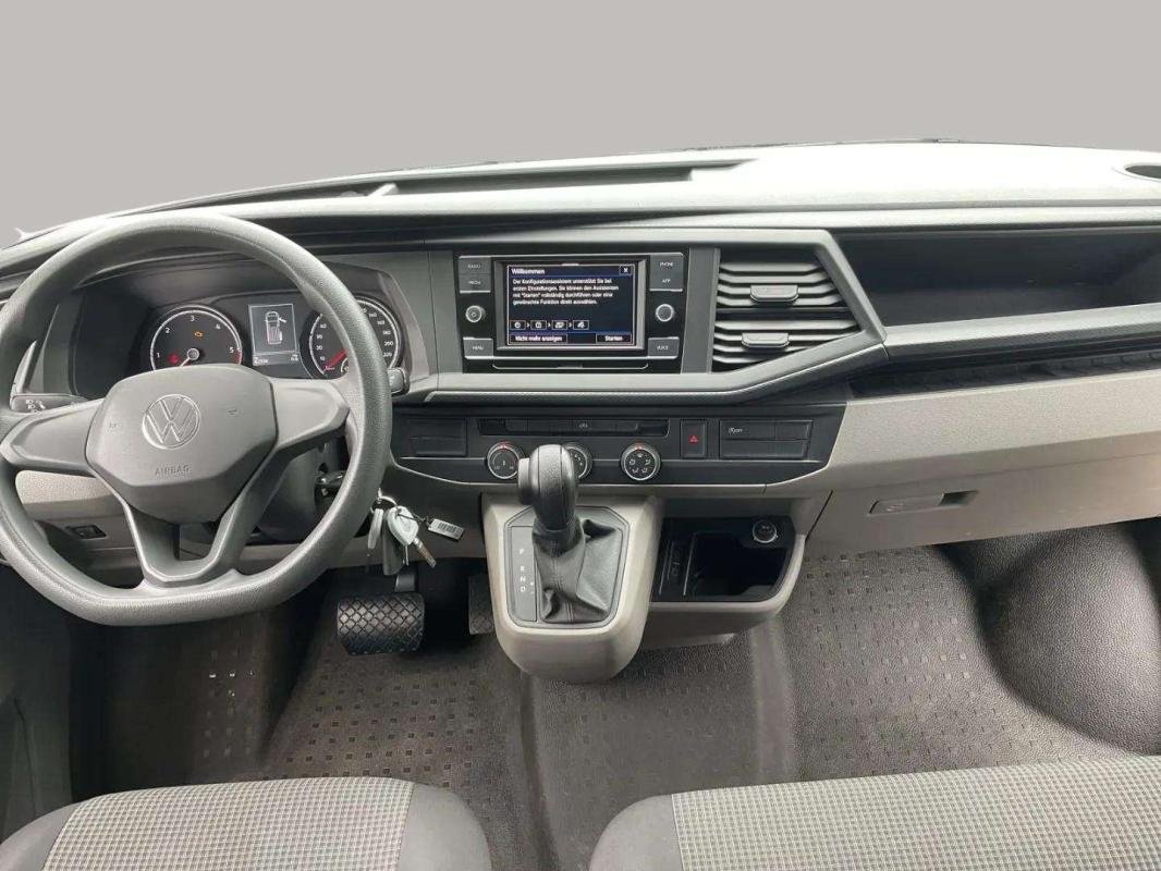 Volkswagen Transporter - Photo 9