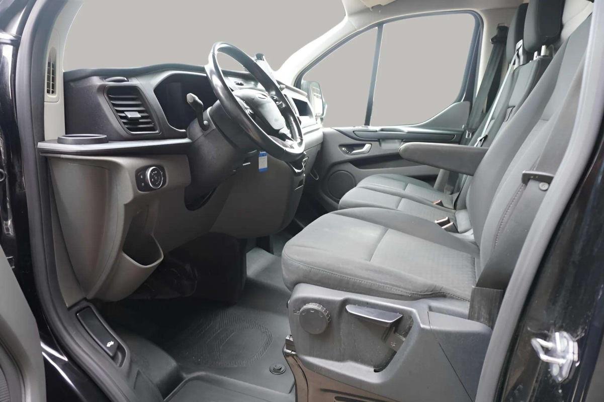 Ford Transit - Photo 11
