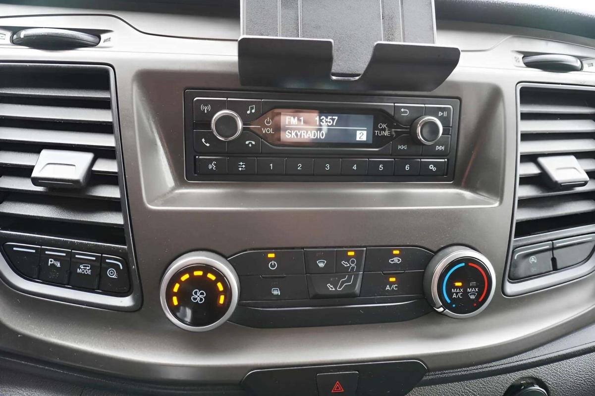 Ford Transit - Photo 10