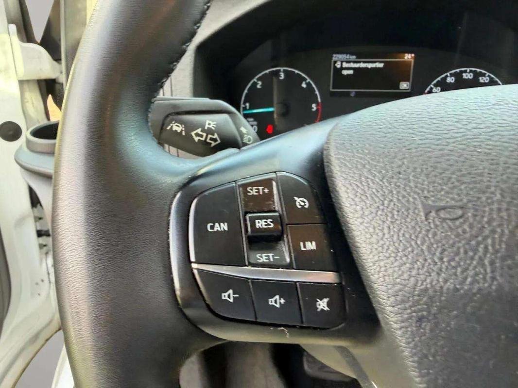 Ford Transit - Photo 11