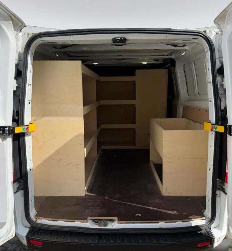 Ford Transit - Photo 9