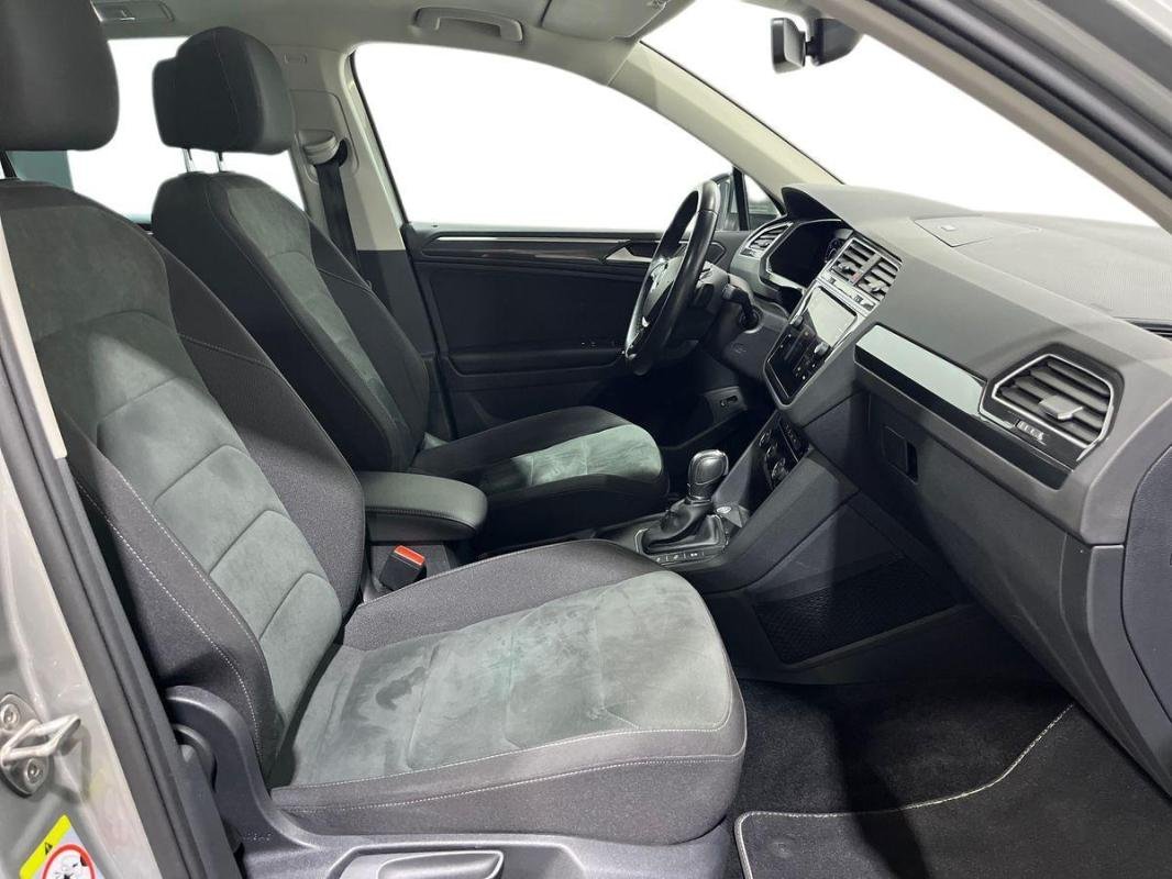 Volkswagen Tiguan - Photo 13