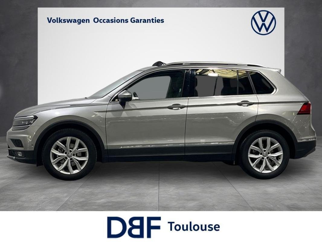 Volkswagen Tiguan - Photo 2