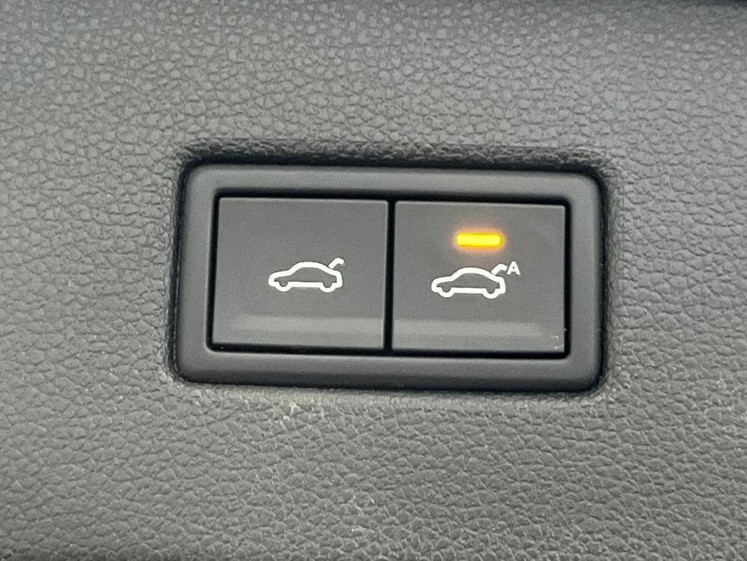 Volkswagen Tiguan - Photo 35