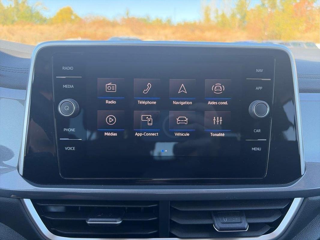 Volkswagen T-Roc - Photo 16
