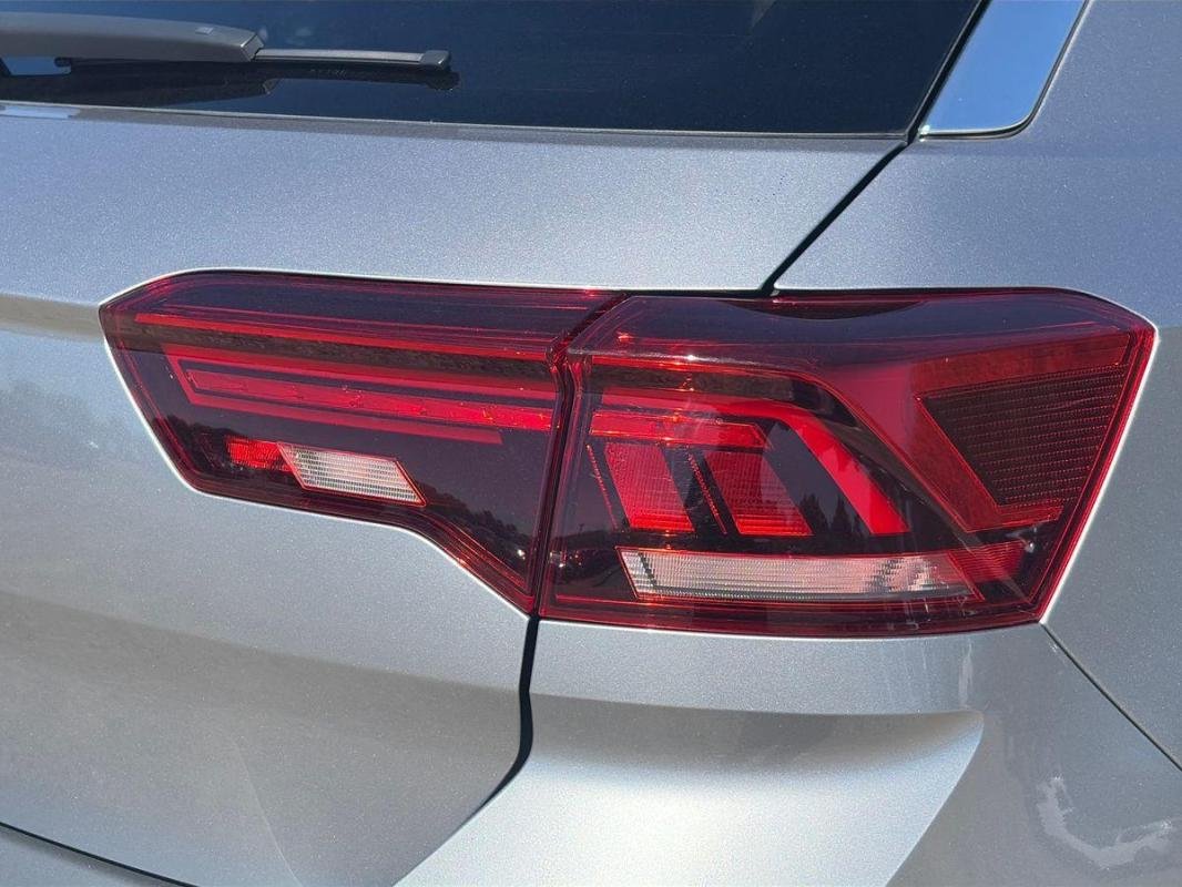 Volkswagen T-Roc - Photo 28