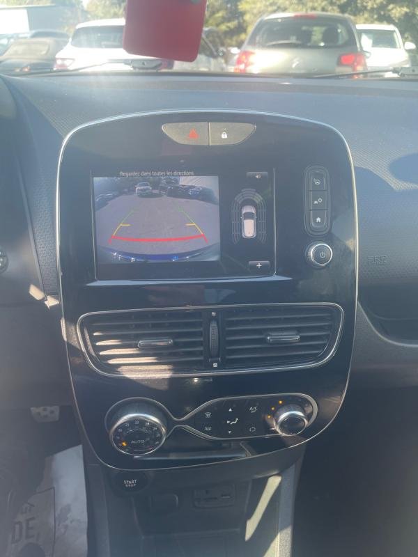 Renault Clio - Photo 19