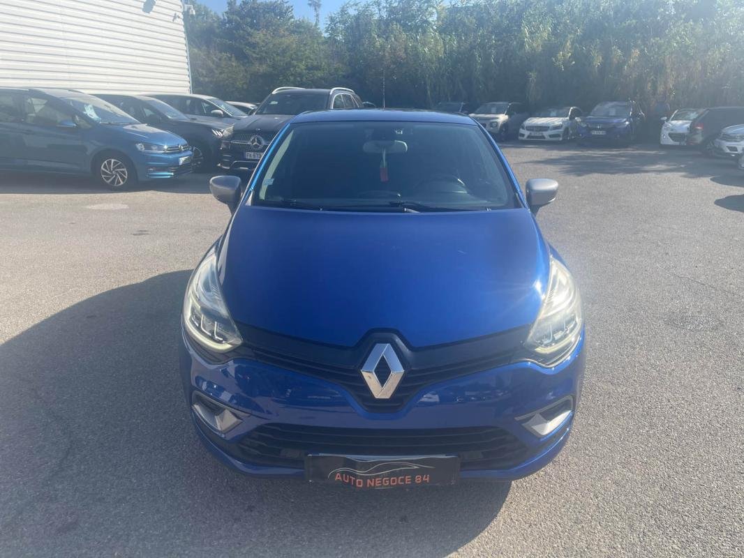 Renault Clio - Photo 2