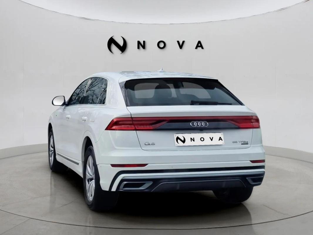 Audi Q8 - Photo 3