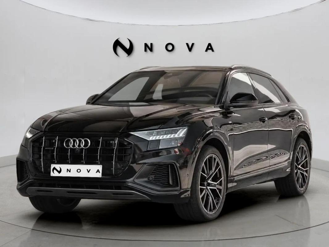 Audi Q8 - Photo 1