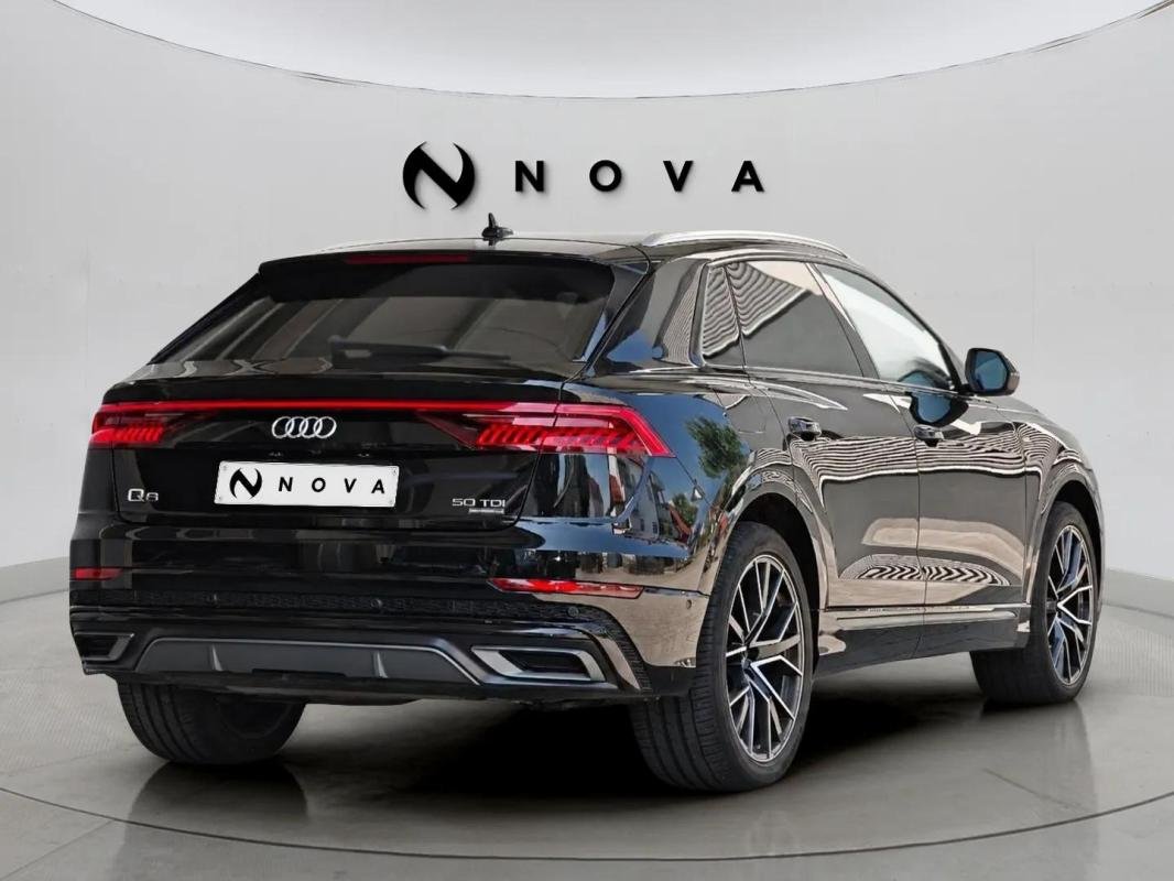 Audi Q8 - Photo 5