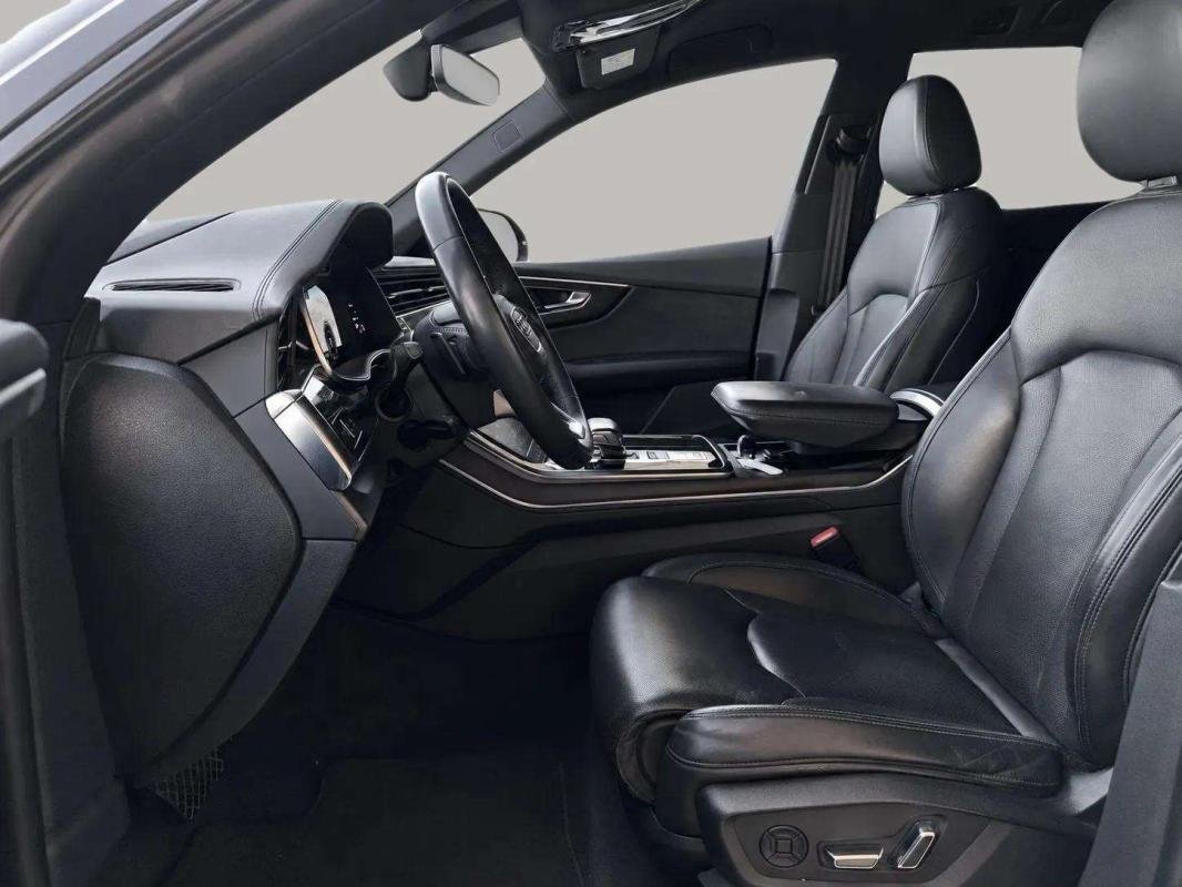 Audi Q8 - Photo 7