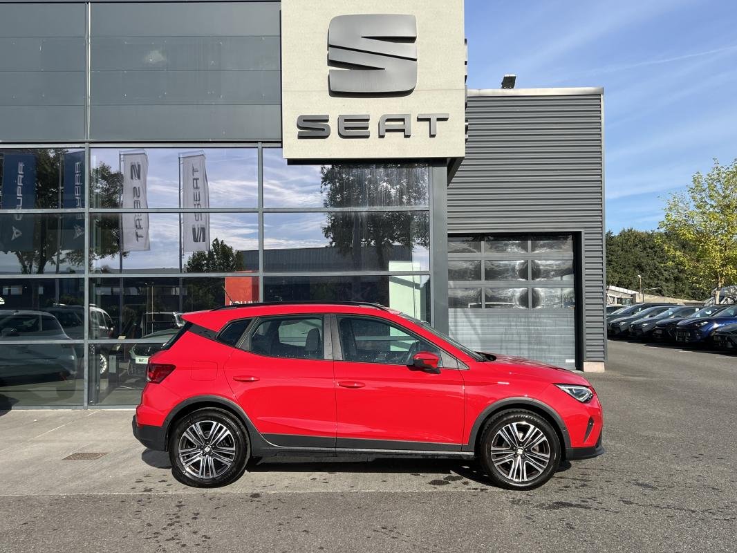 Seat Arona - Photo 2