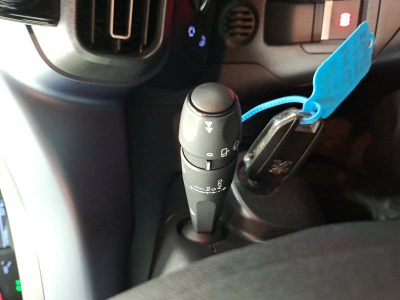 Peugeot Rifter - Photo 21