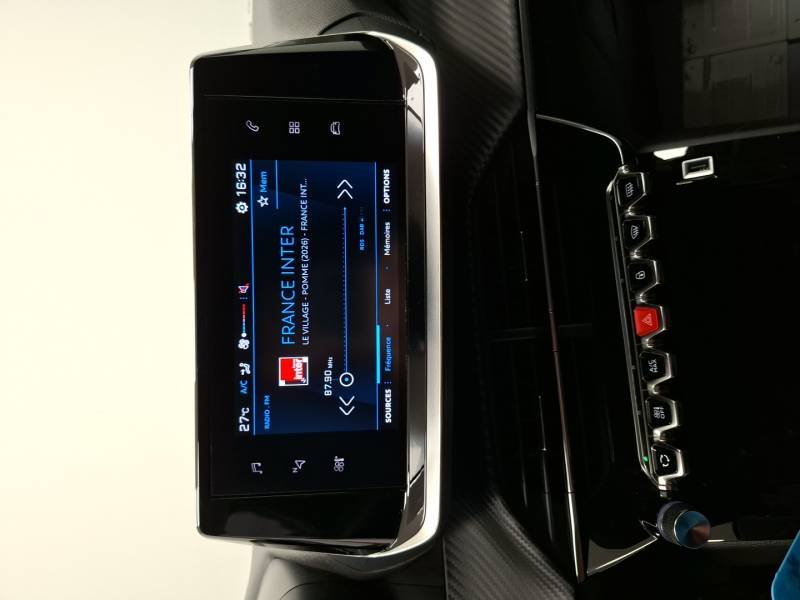 Peugeot 208 - Photo 14