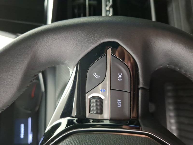 Peugeot 208 - Photo 19