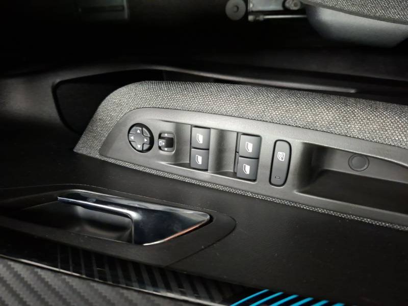 Peugeot 208 - Photo 25