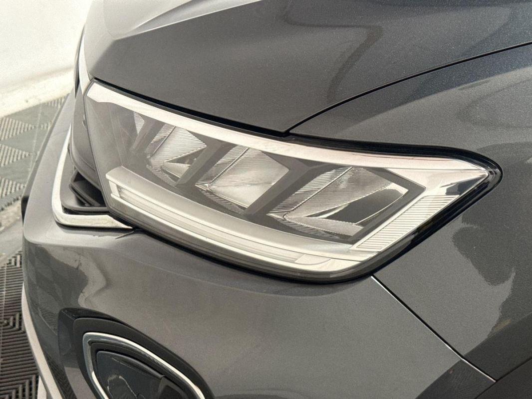 Volkswagen T-Roc - Photo 26