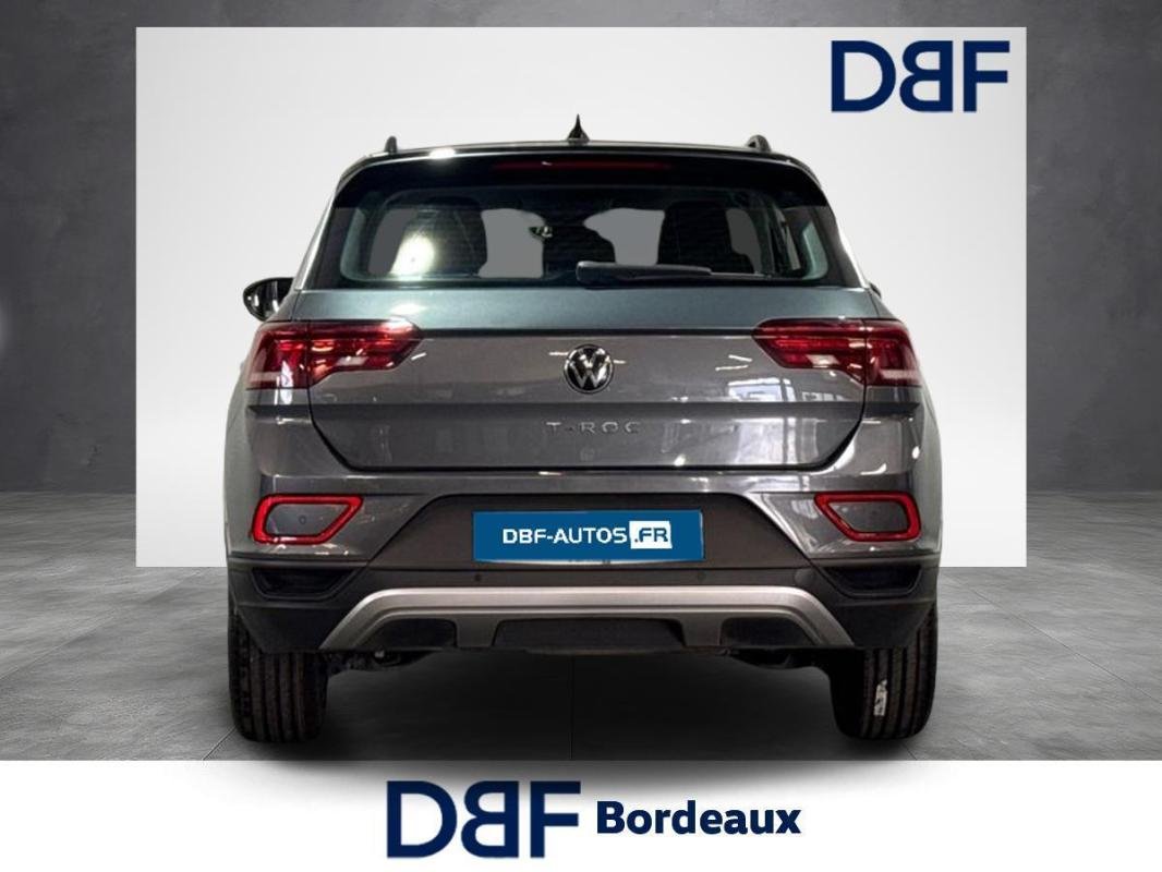 Volkswagen T-Roc - Photo 4