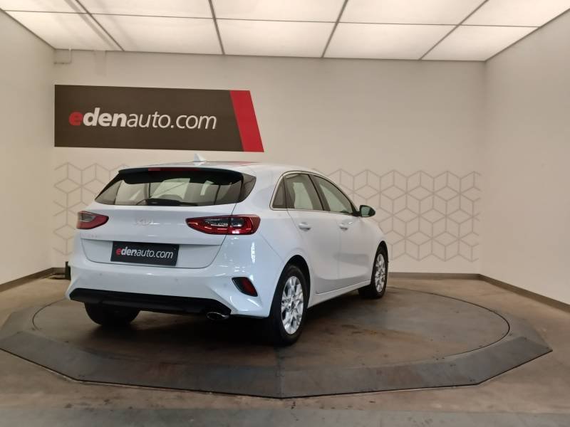 Kia CEED - Photo 2