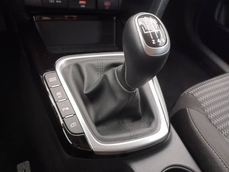 Kia CEED - Photo 28