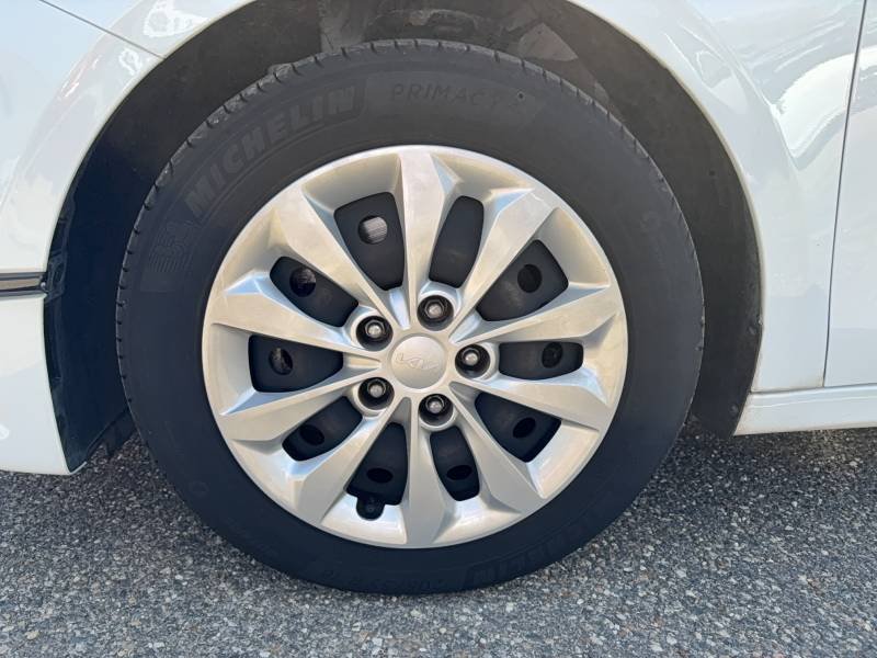 Kia CEED - Photo 9