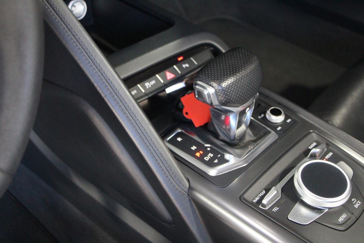 Audi R8 Spyder - Photo 12