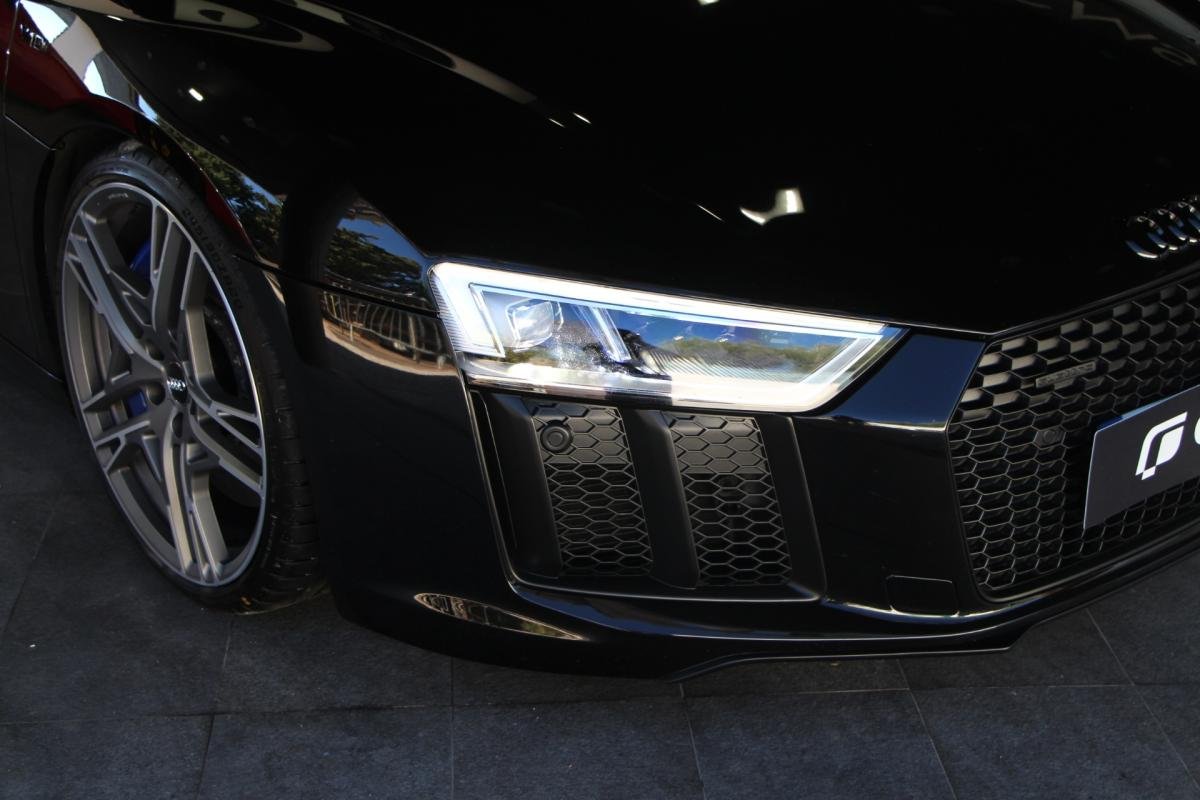 Audi R8 Spyder - Photo 3