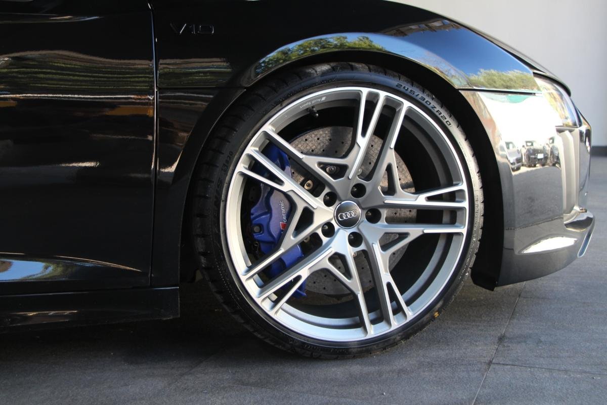 Audi R8 Spyder - Photo 6