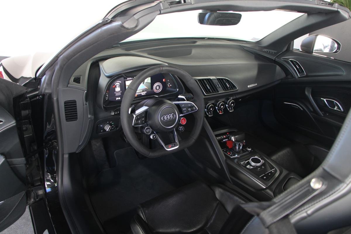 Audi R8 Spyder - Photo 10