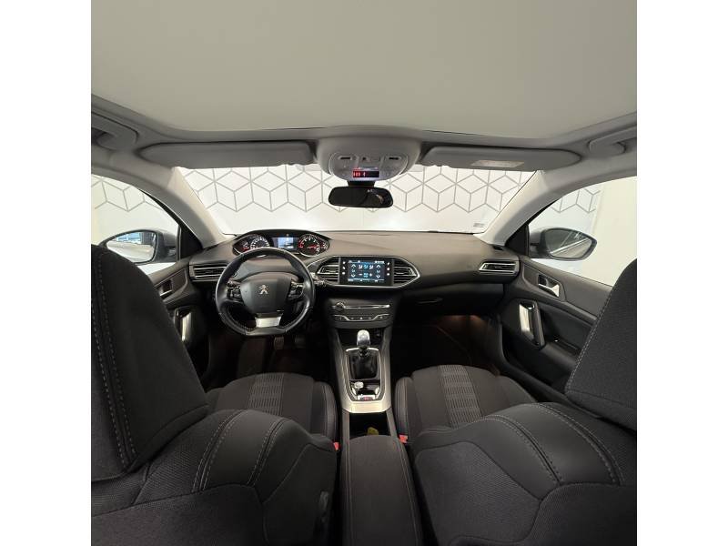 Peugeot 308 - Photo 12