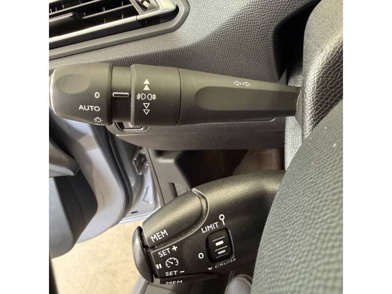 Peugeot 308 - Photo 35