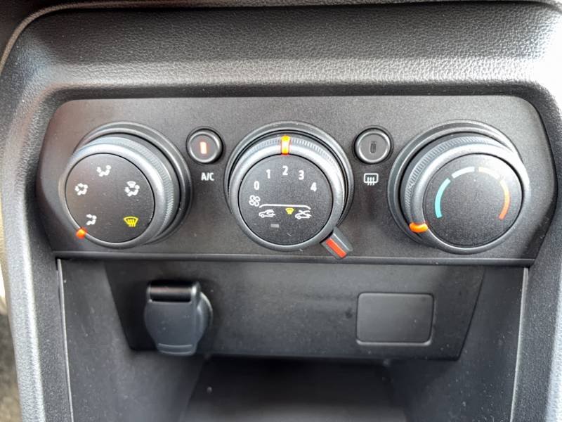 Dacia Sandero - Photo 24