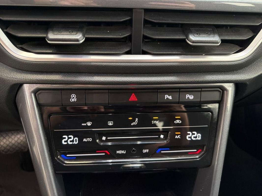 Volkswagen T-Roc - Photo 19