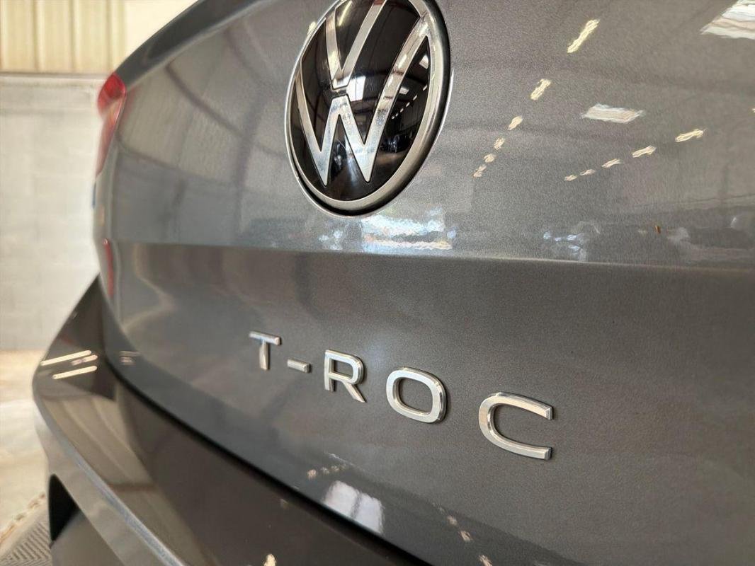 Volkswagen T-Roc - Photo 27