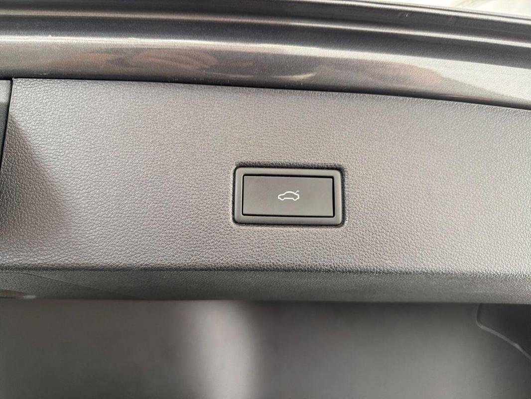 Volkswagen T-Roc - Photo 33