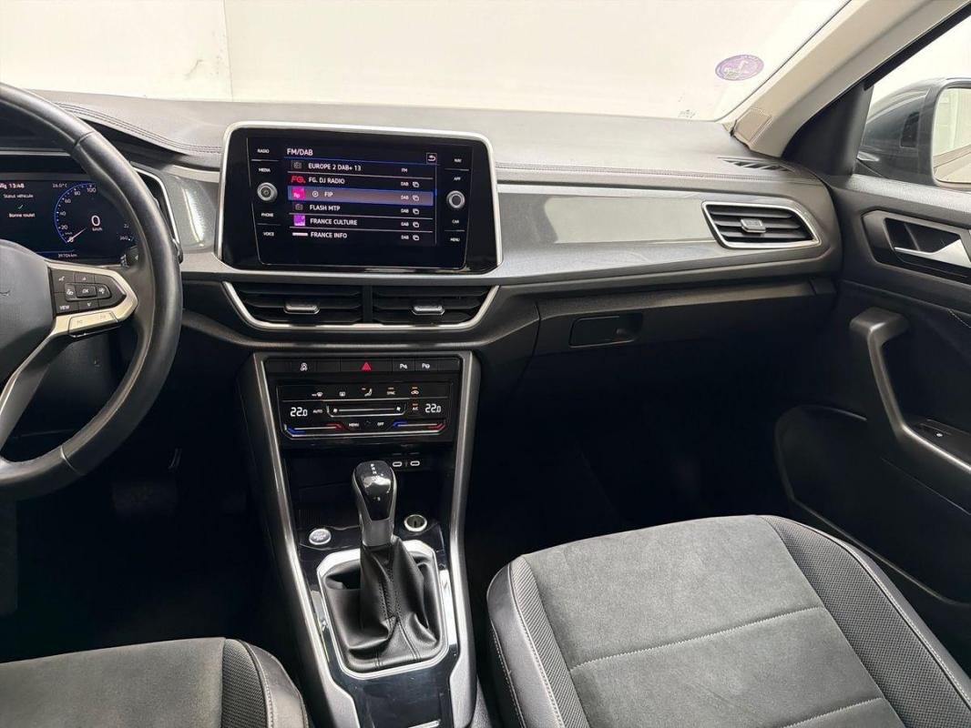 Volkswagen T-Roc - Photo 10