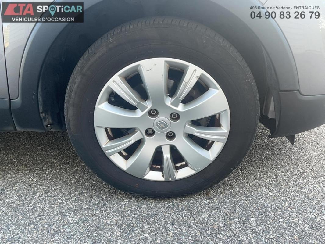 Renault Captur - Photo 10