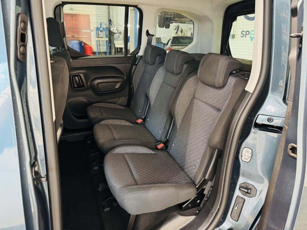 Peugeot Rifter - Photo 18