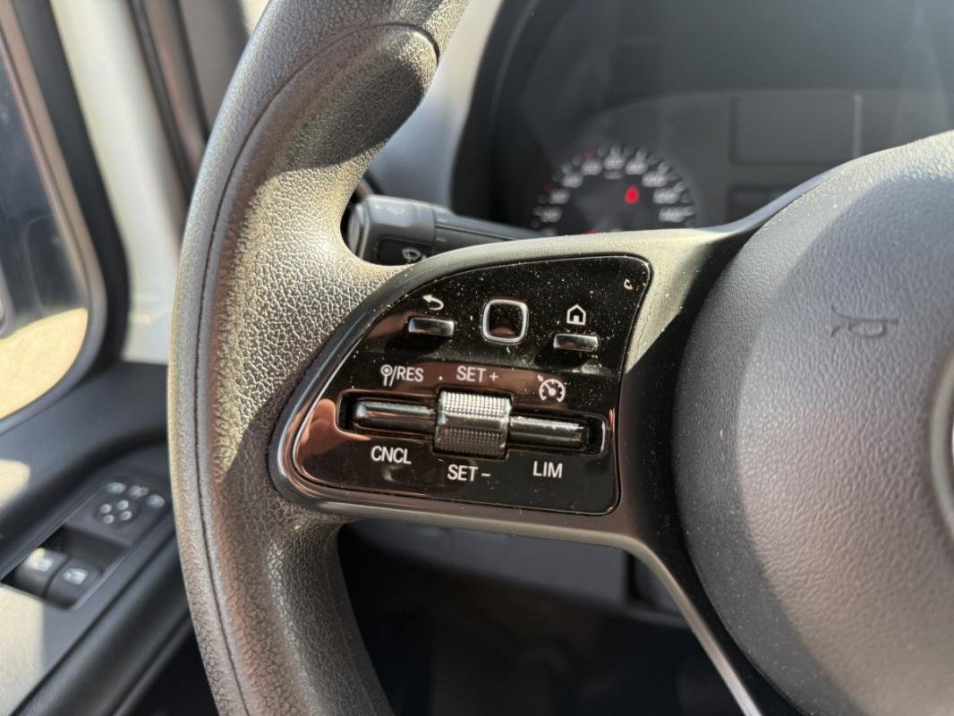 Mercedes Sprinter - Photo 13