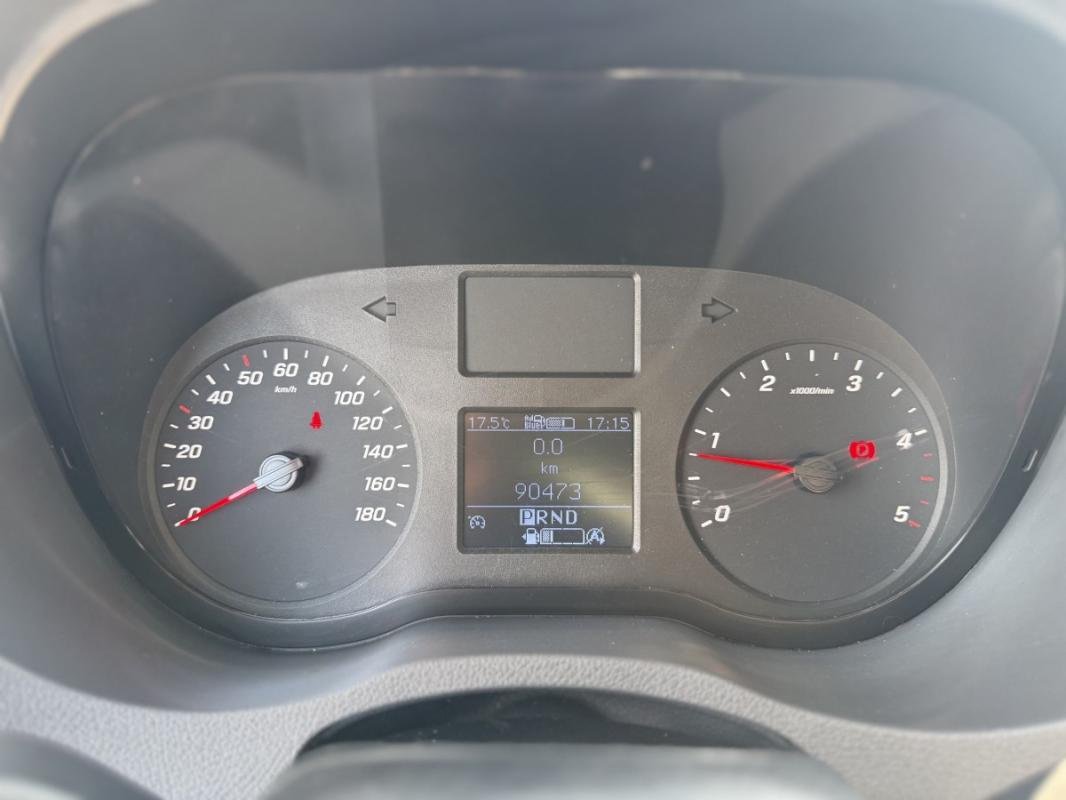 Mercedes Sprinter - Photo 15