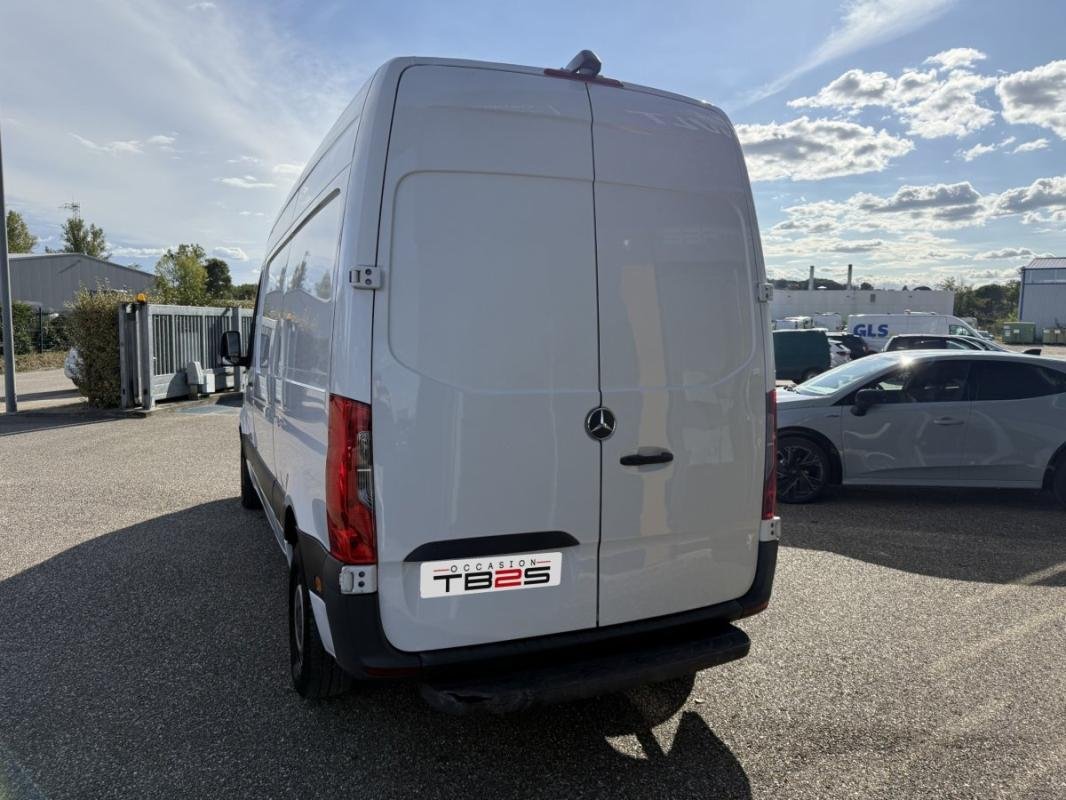 Mercedes Sprinter - Photo 6