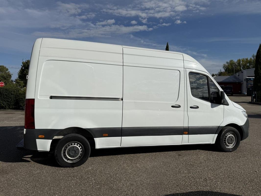 Mercedes Sprinter - Photo 7