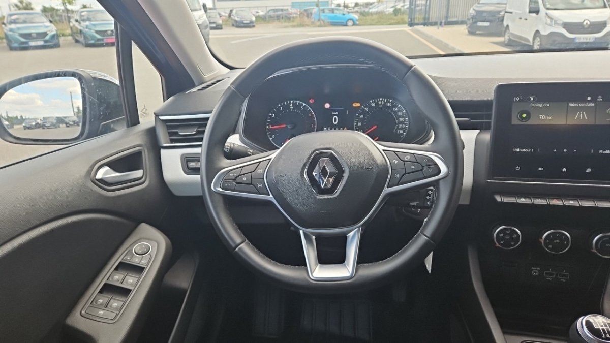 Renault Clio - Photo 13