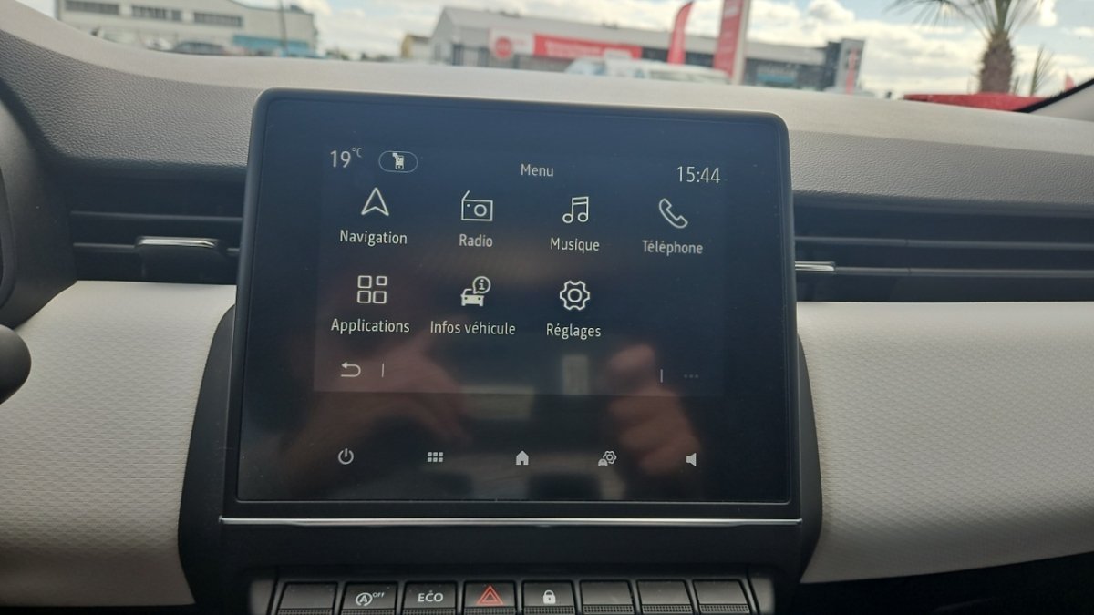 Renault Clio - Photo 19